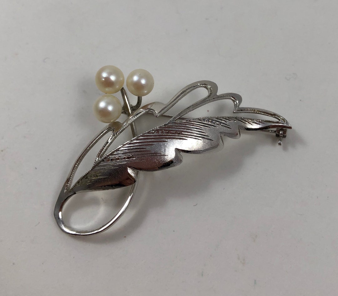 Vintage Mid Century Avon of Belleville Cultured Pearl and Sterling ...