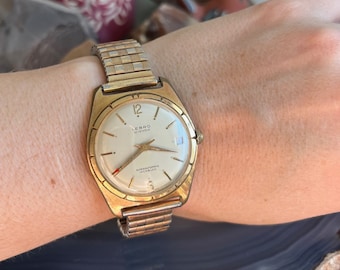 Vintage Mid Century LeBro Mens 30 Jewel Automatic Wrist Watch