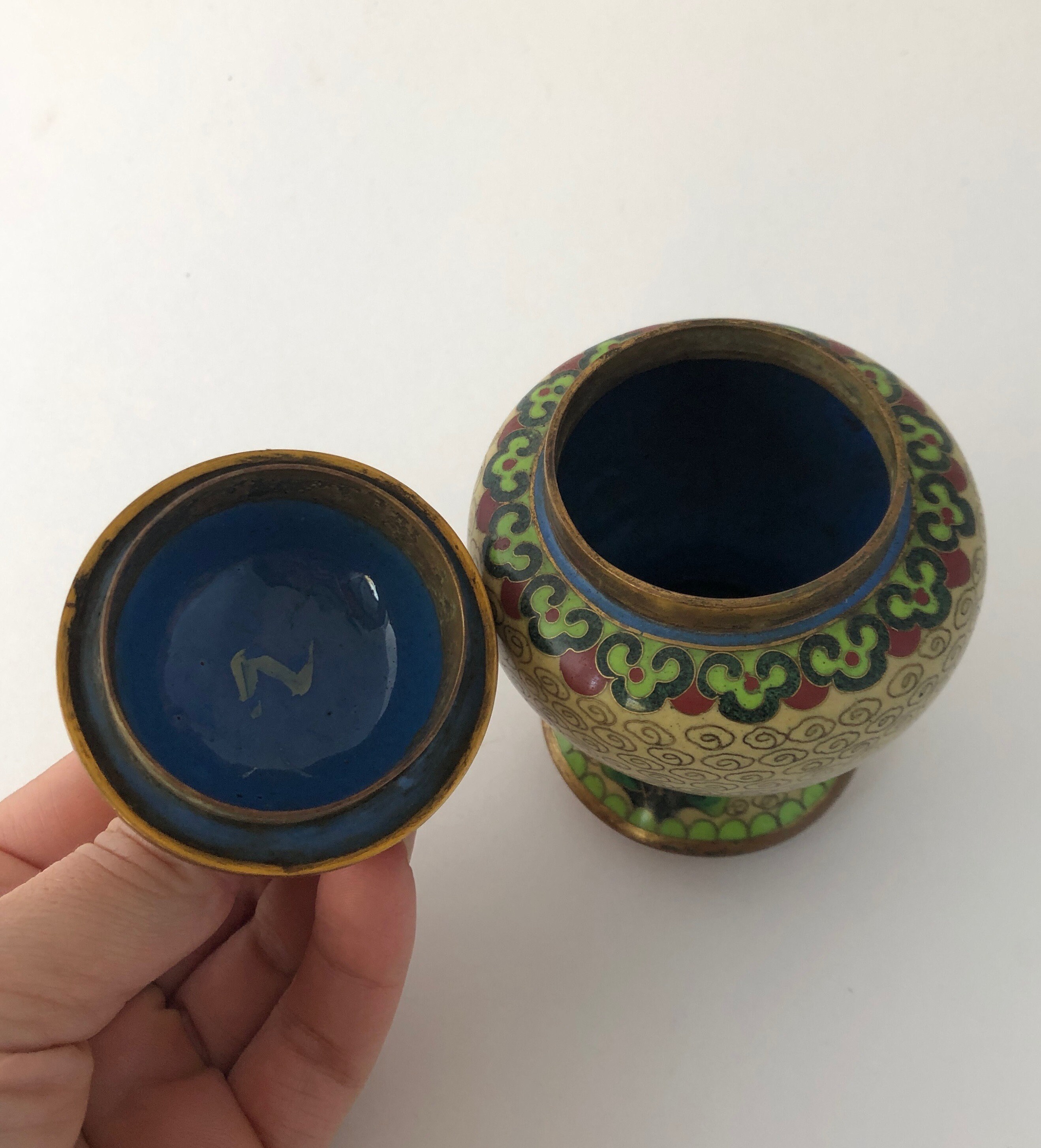 ヴィンテージ 中国製 七宝焼き 小さな蓋付き壷 - Etsy 日本