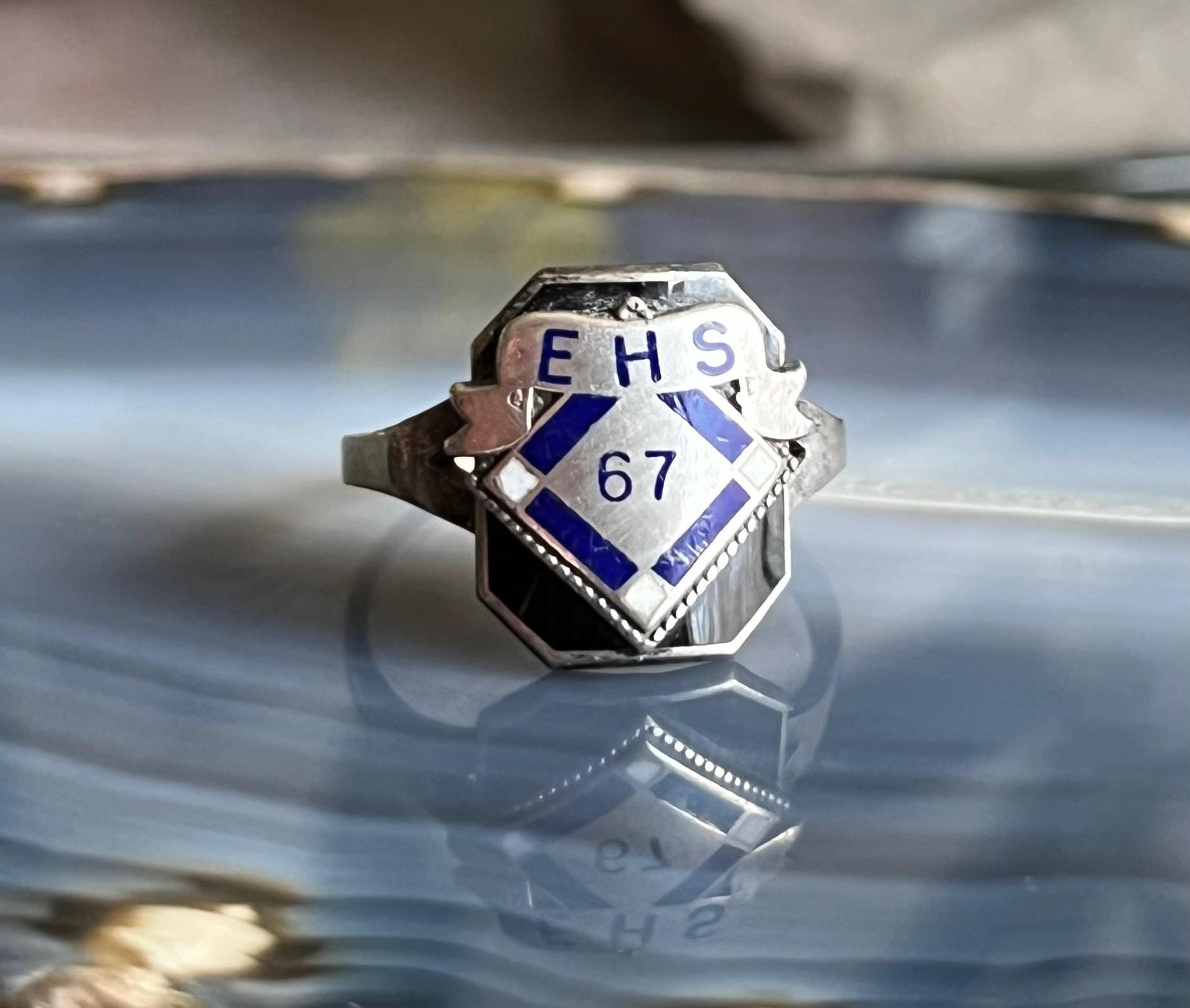 Birks School Ring - Etsy Canada