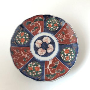 Antique Meiji Period Japanese Imari Plate