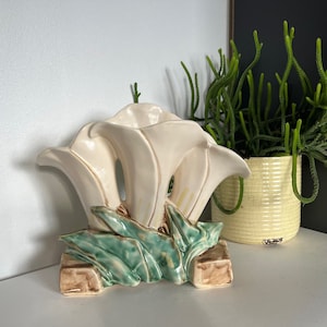 Vintage McCoy Art Deco Pottery Triple Calla Lily Vase
