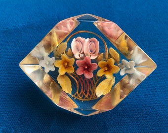 Vintage 1950s Reverse Carved Floral Lucite Brooch