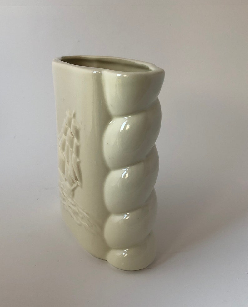 Vintage 1940s Abingdon USA Glossy White Art Pottery Oval Vase | Etsy