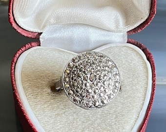 Vintage art deco-theda sterlingzilveren marcasiet koepelring dames