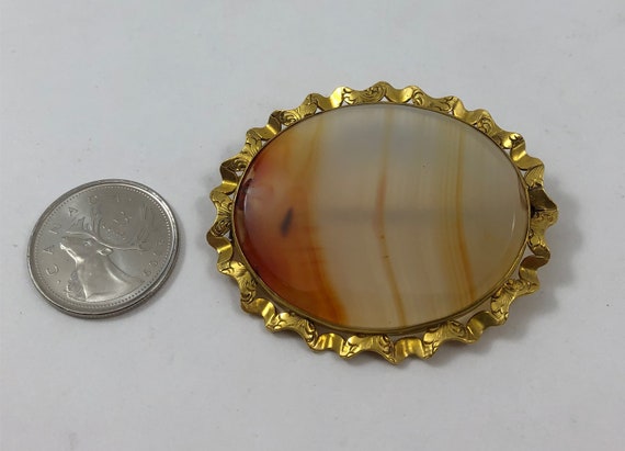 c1870 Victorian Agate and Pinchbeck Gold Brooch - image 3