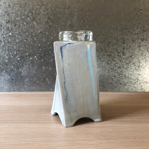 Vase vintage post-moderne moderniste McQueen signé Fusion Studio poterie en verre