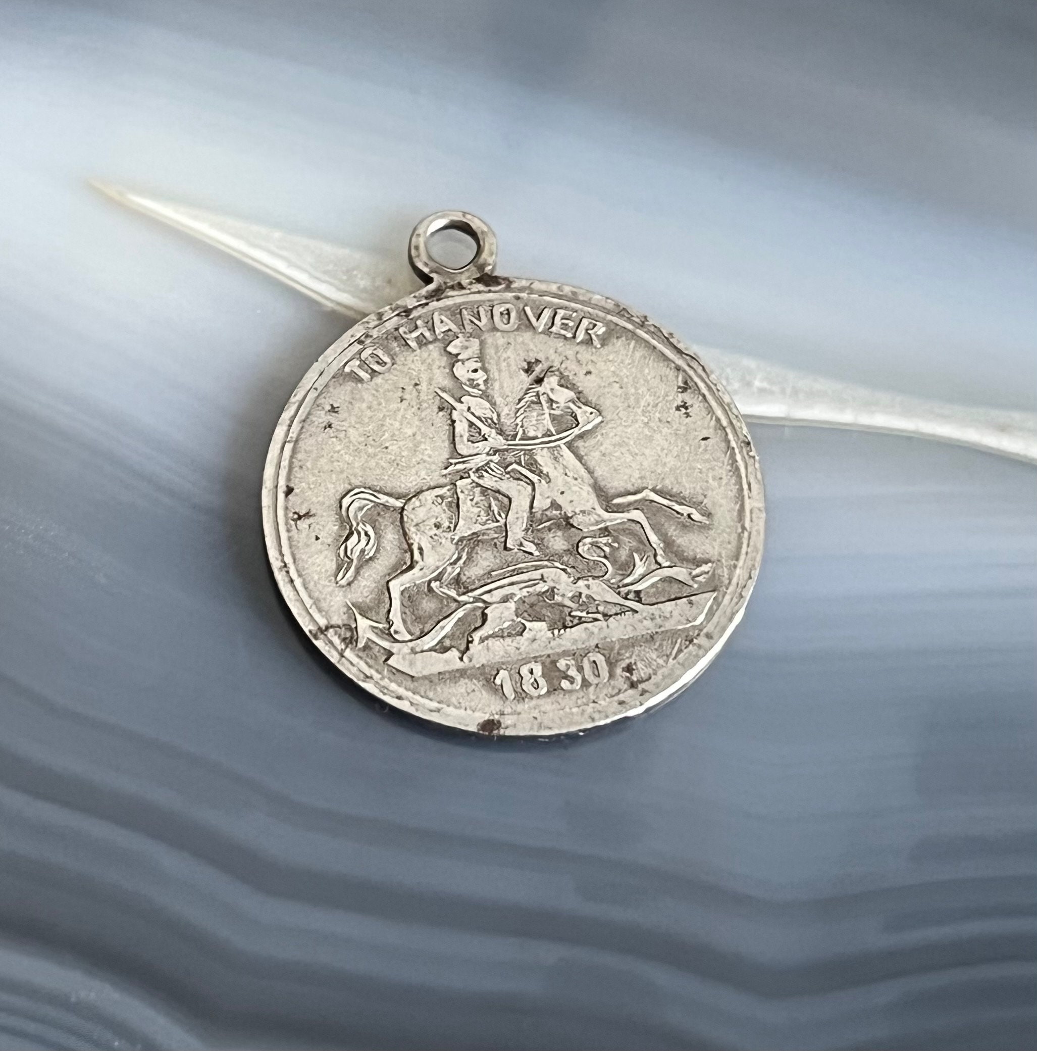 1830 HMGM Queen Victoria Cumberland Jack to Hanover Medal Token