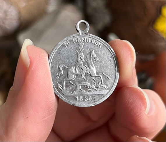 1830 HMGM Queen Victoria Cumberland Jack to Hanover Medal Token