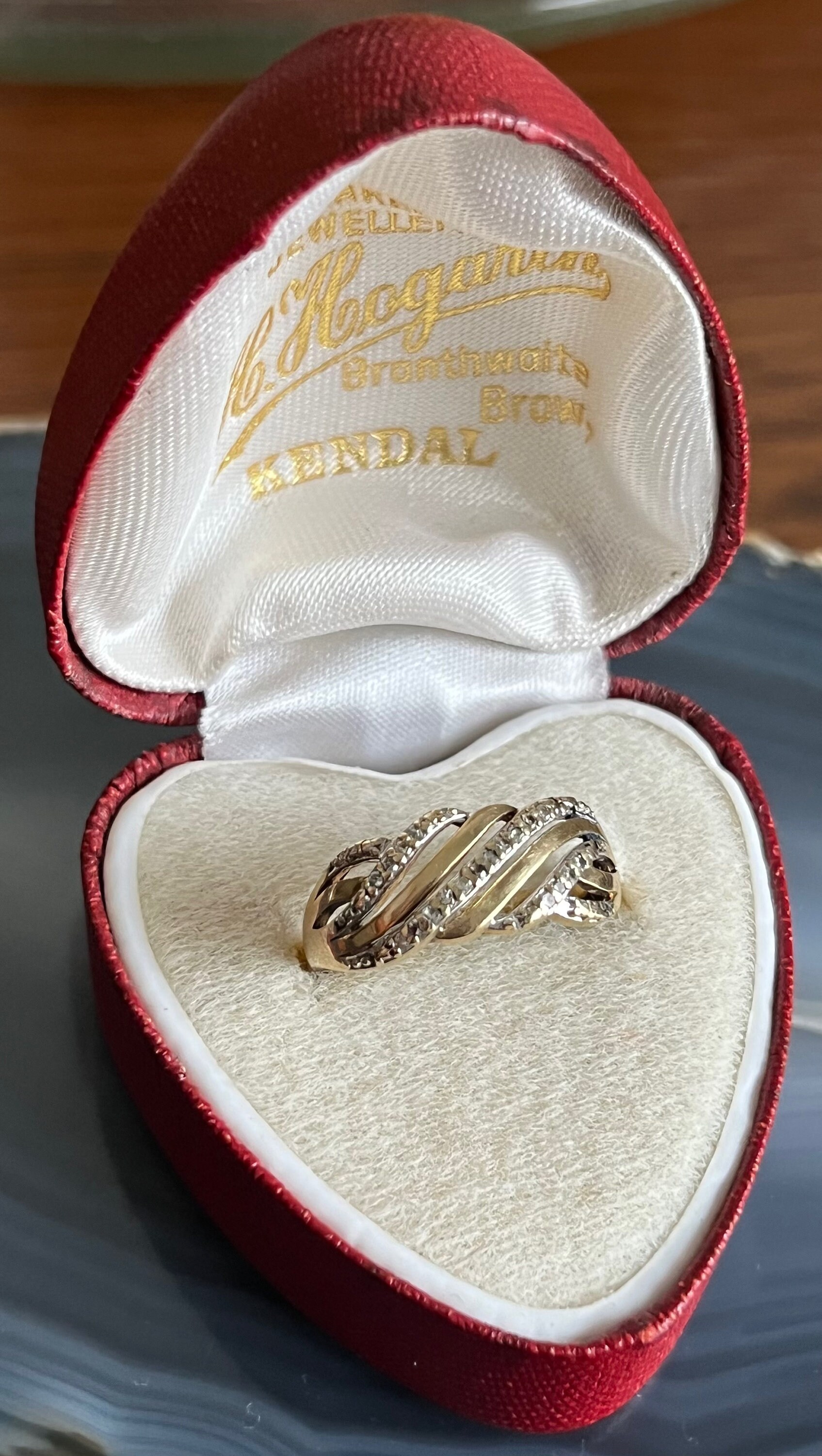 Vintage Ladies 10K Gold Braided Diamond Twist Band Ring - Etsy Israel