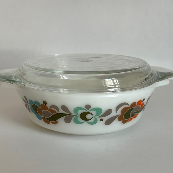 Vintage 1970s JAJ Pyrex Carnaby Tempo Casserole Dish with Lid