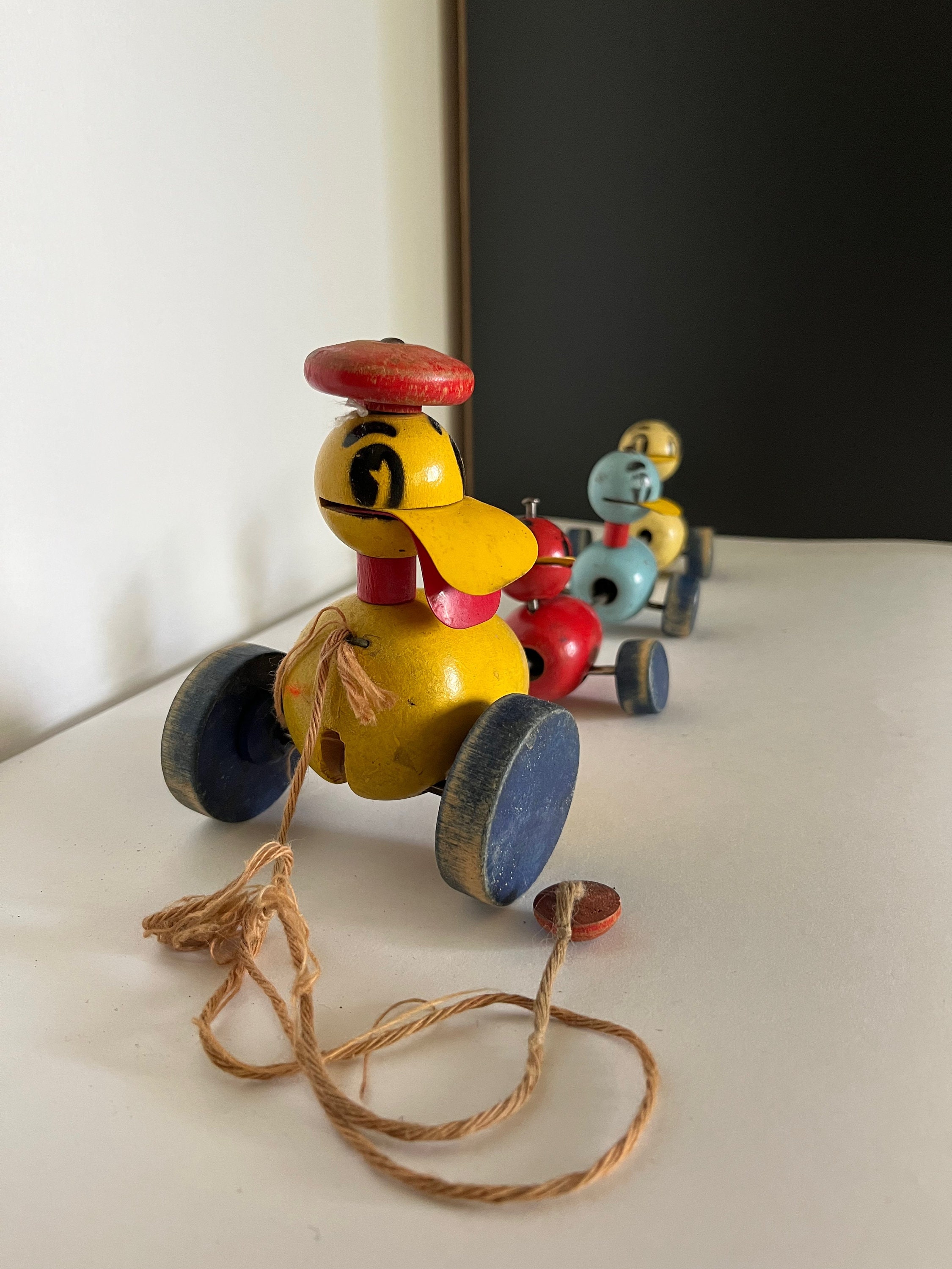 Vintage 1940s Fisher Price Wooden Mother Duck and Ducklings Pull