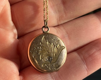 Antique LB & Co Gold Filled Engraved Round Photo Locket Necklace