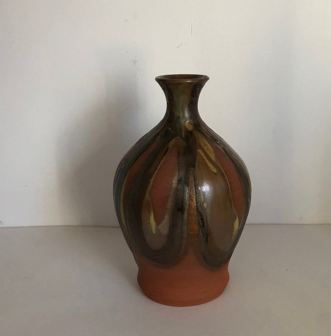 Vintage 1970s Mid Century Modern Canadian Studio Pottery Vase SD or DS ...