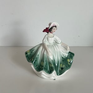 Vintage Royal Doulton Miniature Sunday Best HN 3218 Pretty Lady Figurine