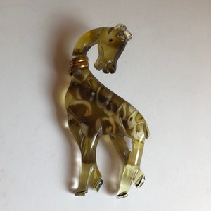 Vintage Mid Century Reverse Carved and Painted Lucite Giraffe Brooch