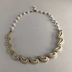 Vintage 1960s White Glass Bead and Gold Tone Enamel Choker Necklace