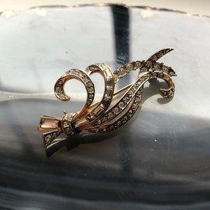 Vintage Marcel Boucher Style Gold Tone Sparkling Crystal Rhinestone Art Deco Brooch image 3