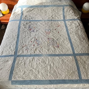 Vintage gestickte handgemachte Quilt