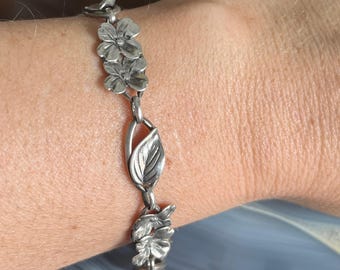 Vintage Art Deco 1/20th 12K White Gold Filled and Sterling Silver Leaf and Flower Link Bracelet