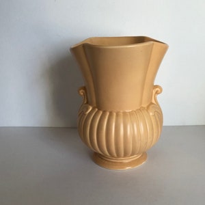 Vintage Art Deco Crown Devon Apricot Matte Glaze British Art Pottery Vase