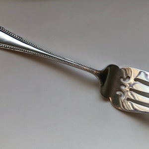 Vintage Birks Sterling Silber Bead Muster Fleisch Vorlegegabel