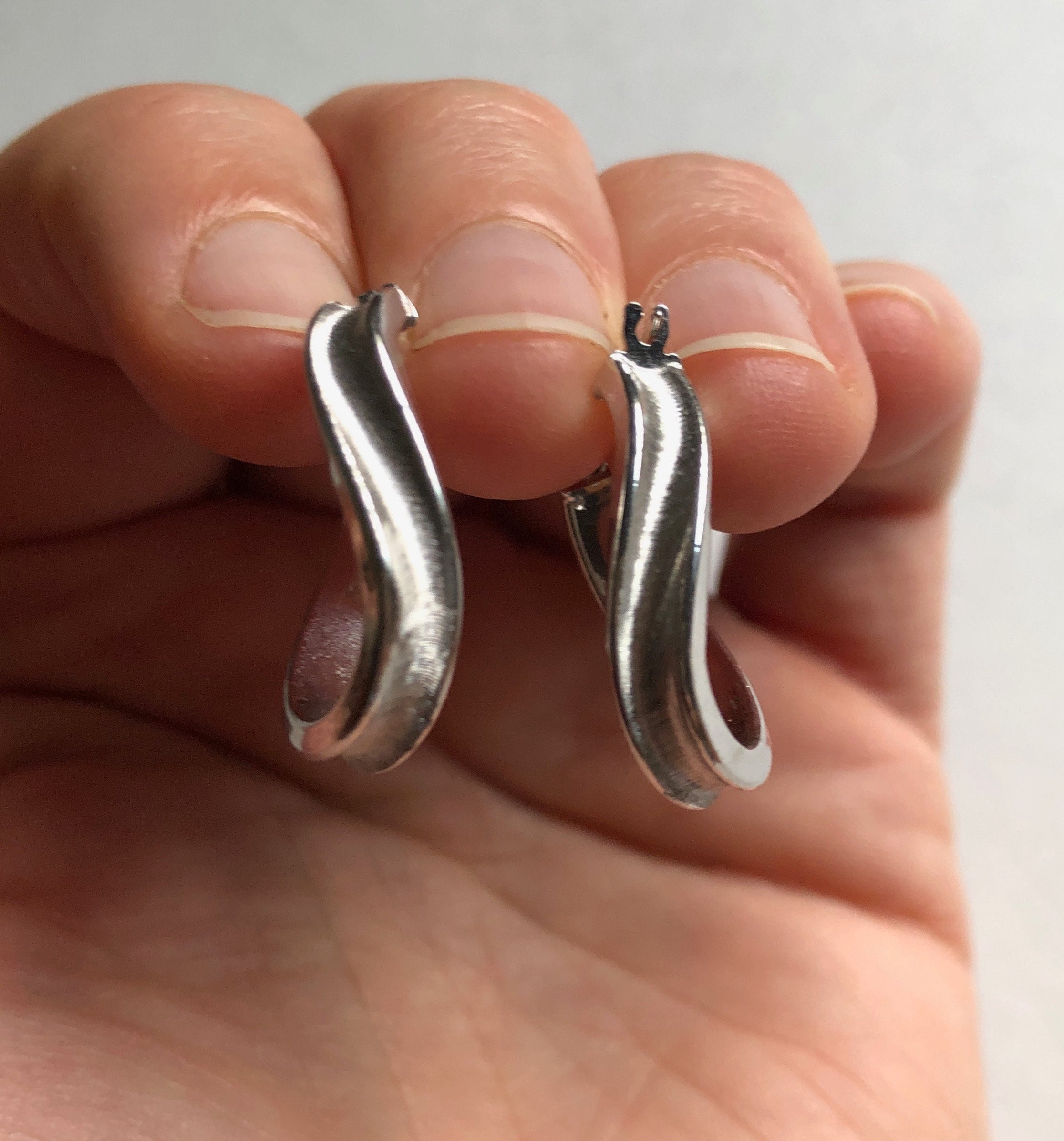 Orecchini A Cerchio In Oro Bianco 18kt - Gioielleria Dassi | Arte Orafa - Foto 9