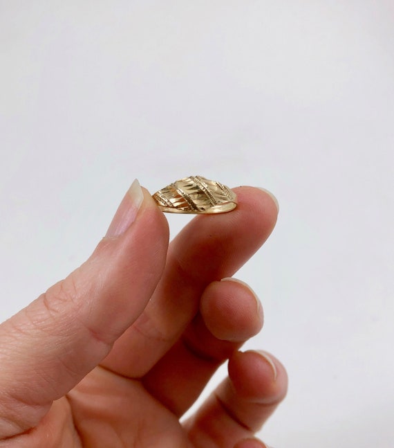 Vintage 10K Yellow Gold 1970s Brutalist Bright Cut