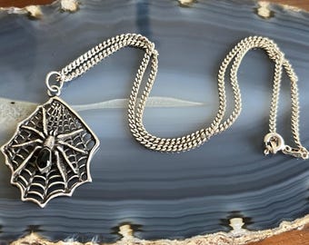 Vintage Sterling Silver Black Onyx Spider & Spider Web Spiderweb