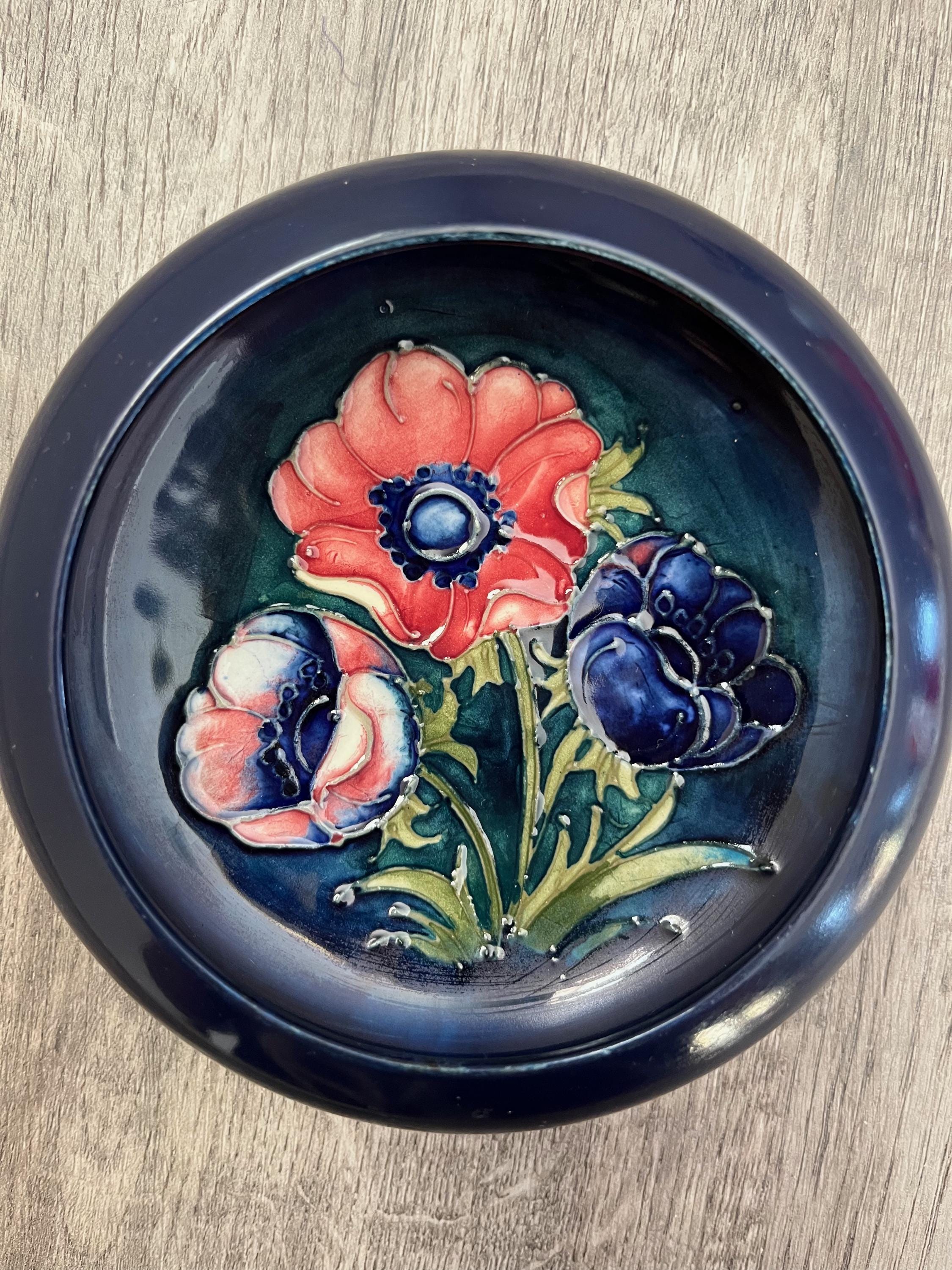 Moorcroft pottery - Etsy 日本