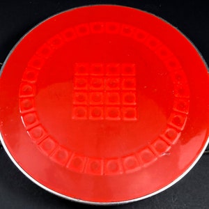 Vintage 1970s Mid Century Modern Orange and Red Silit-Thermoplatte Enamel Hot Pad Trivet