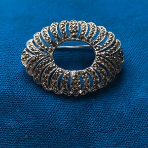 Vintage Art Deco Sterling Silver Marcasite Brooch