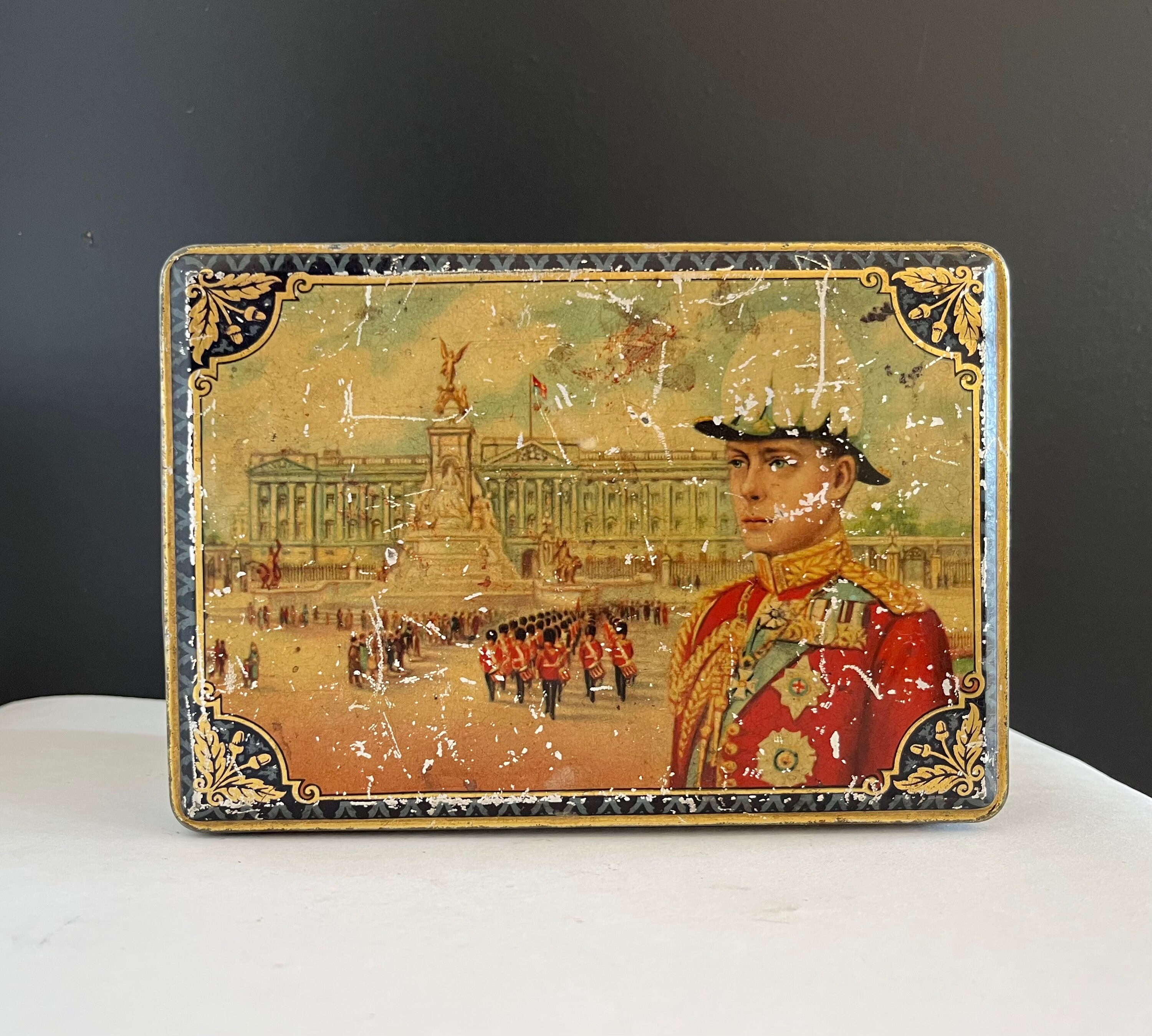 Edward Coronation tin (JL) Edward Coronation tin (JL)