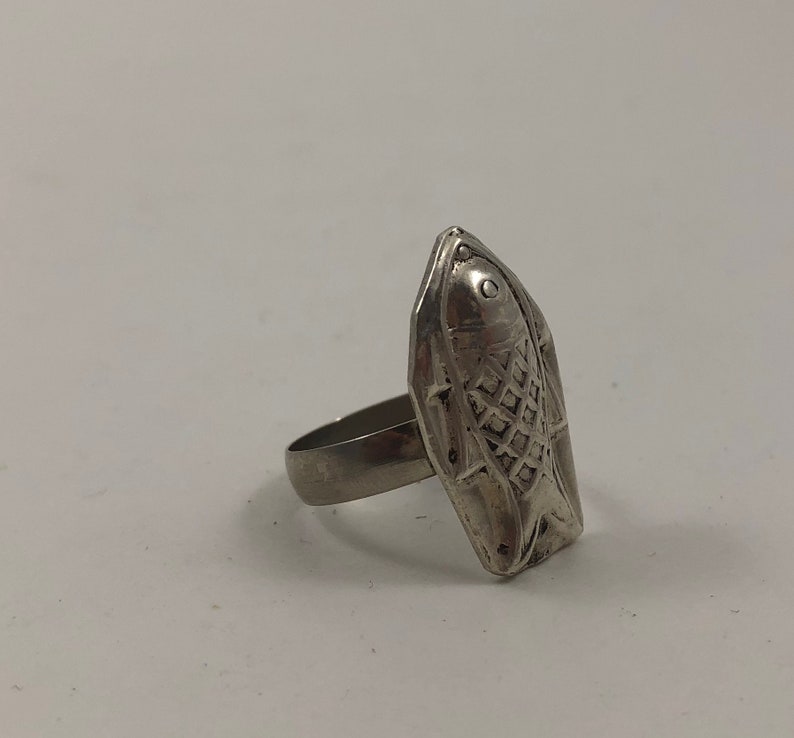 Vintage Mid Century Modern Modernist 800 Silver Fish Ring