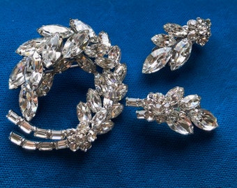Vintage Mid Century Sherman Crystal Rhinestone Brooch and Earrings Set