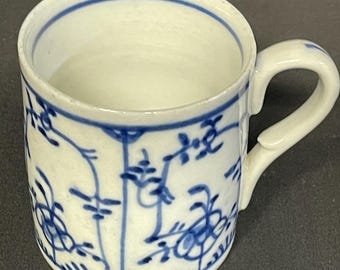 Antique Sontag & Maisel Tettau Porcelain Cup Blue and White Floral Immortelle Circa 1880-1902 German Thuringian China