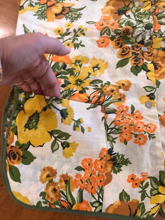 Vintage 60s floral apron / vest - image 6