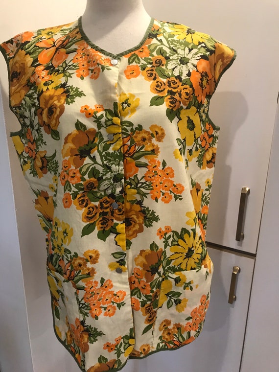 Vintage 60s floral apron / vest - image 1