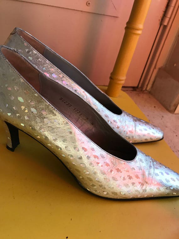 Vintage 80s Mary McFadden Silver pumps