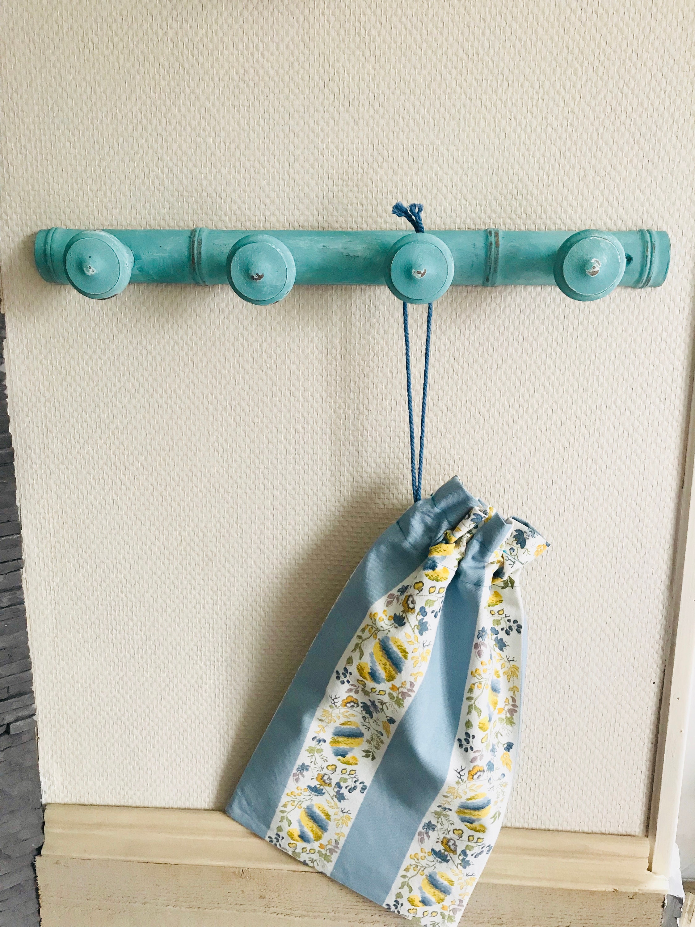 Porte Manteaux Style Shabby Bleu + 1 Pochon Offert