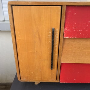 Armoire bois vintage enfant image 2