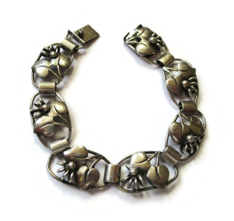 Danish floral link bracelet 830 silver Scandinavian design 1940s coil flowers leaves vintage 40s solid silver jewellery made in Denmark