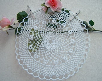 Crochet centerpiece with flowers-White cotton centerpiece-Romantic home decoration-Crochet creation for the home