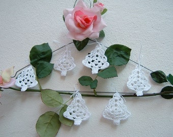 Christmas pine tree decorations - Set of 6 crochet trees - White cotton Christmas ornaments