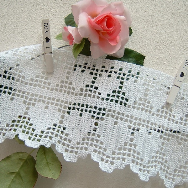 Crochet lace border with filet work-Lace with two rows of hearts-Border for curtain-cm.50xcm.15-On reservation