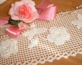 Crochet lace border with application of Irish rose bouquets-Cotton border-cm.50xcm.16-On ordering