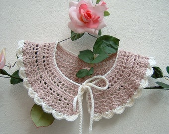 Crochet collar in wool in pink and ivory colors-Mini cape with fan work-Collar for women