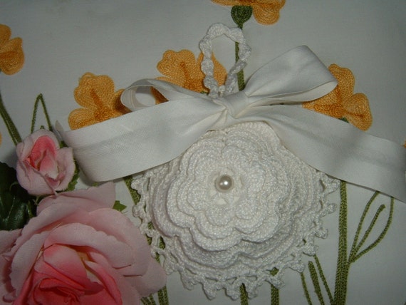 crochet wedding favor bags