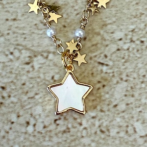 Star Pendant Star Necklace Mother of Pearl Star Pendant Dainty MOP Star Pendant Celestial Pendant