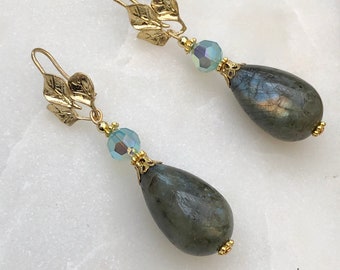 Labradorite Earrings Labradorite Dangle Earrings Swarovski Earrings Labradorite Drop Earrings Statement Earrings Handmade Earrings Gemstone